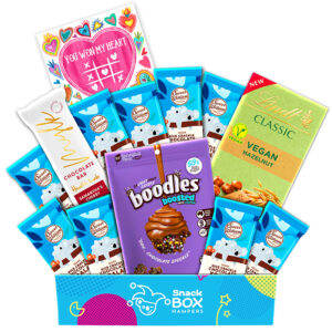 Valentine's Day Vegan Chocolate Gift Box Hamper – Medium