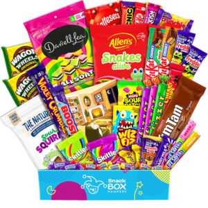 housewarming sweet life grazing box gift hamper